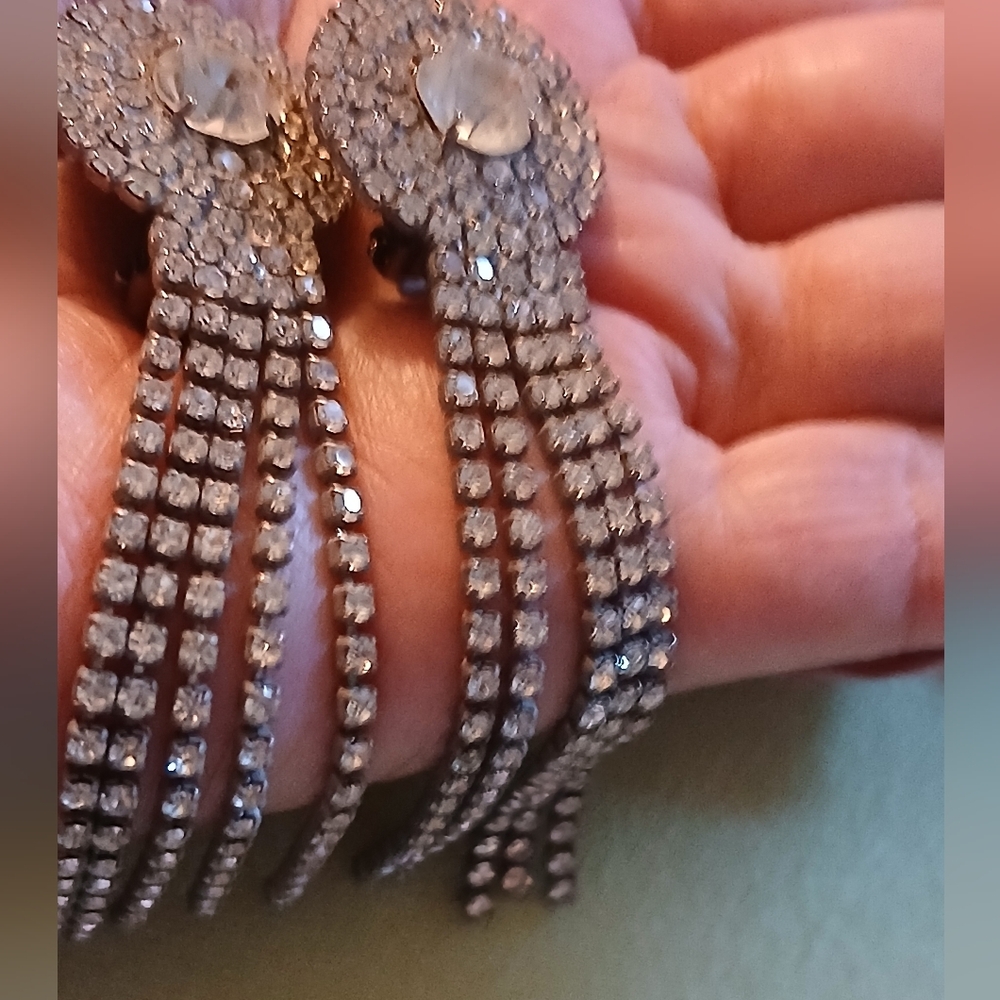 Vintage Rhinestone Chandelier Earrings Clipons Prong Set Stones - Picture 5 of 9